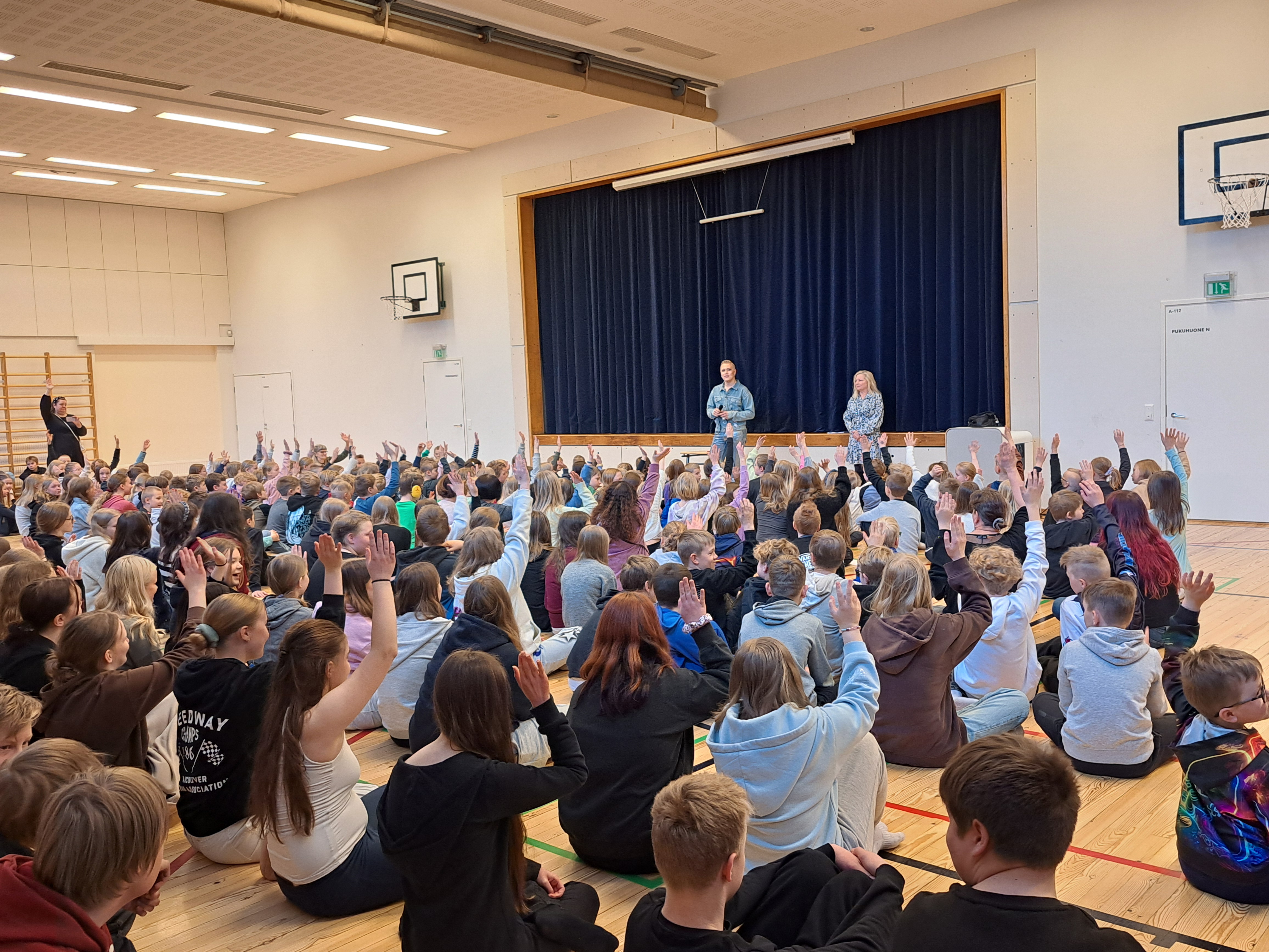 Oliver Rosenholm Taavetin koululla